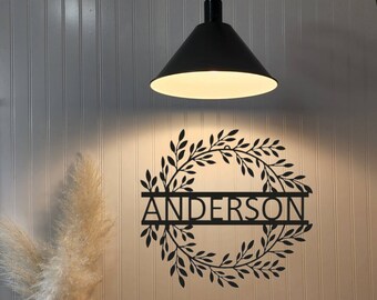 Signo de nombre floral / Signo de metal monograma / Signo de bienvenida / Signo de metal / Signo personalizado /