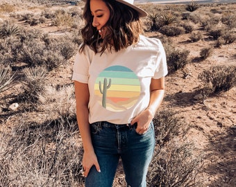 Camiseta retro del desierto / Camisa del atardecer del desierto / Camiseta del desierto de aspecto retro / Camisa de cactus y paisaje del desierto