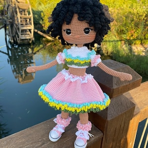 Crochet Black Doll, Amigurumi Dark Skin Doll, Crochet African Amerikan Doll, Handmade Amigurumi for Sale, Gift for Girls, Kids Room Decor