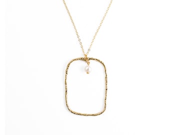 16 carat gold plated rectangular necklace with natural pearl in the center