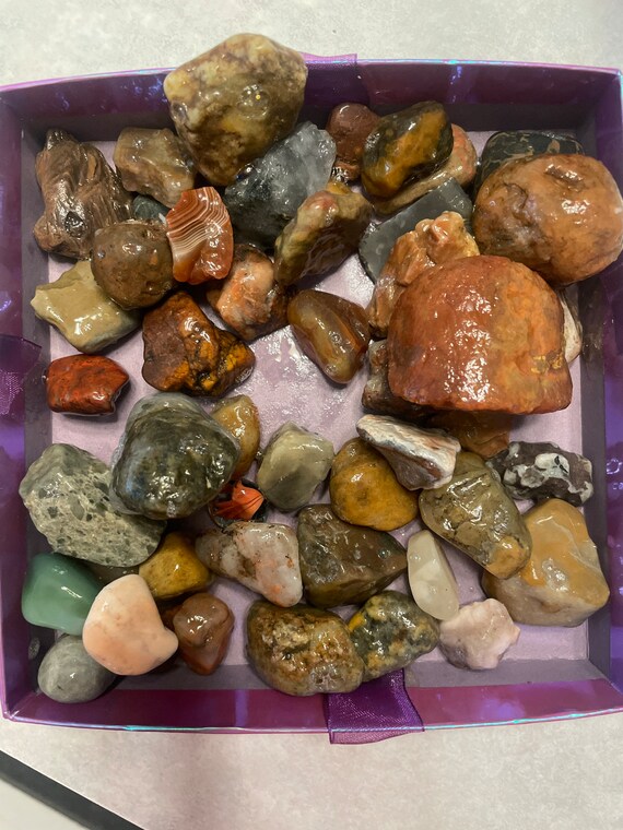 One Pound of Rocks - Etsy