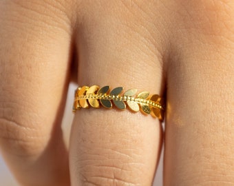 Gold Ring Blattform - 18 Karat vergoldet - Verstellbarer Ring - Wasserfest - Schlichter Ring - Hochglanz Ring - Geschenkidee  - NONOSH