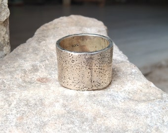 Silver Dotted Cigar Rings - Bold and Rugged Design - Distinctive Edge silver ring - Rustic womens cigar ring - gold cigar band ring