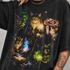 Wizard Cats Comfort Colors T-Shirt, Fantasy RPG Magic Mage Cat Graphic Tee