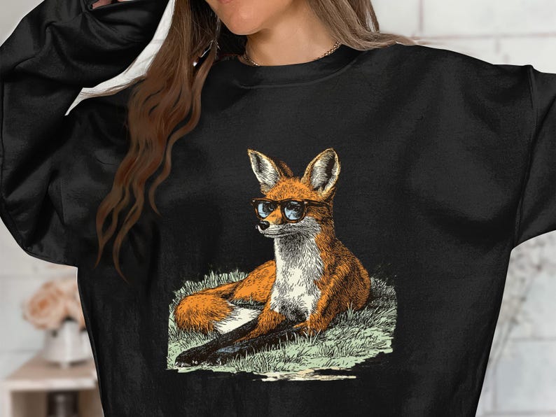 Cool Fox Sweatshirt, Animal Graphic Pullover, Casual Outfit, Unisex Sweater, Trendy Clothing, Unique Design, Fun Apparel, Cozy Wear