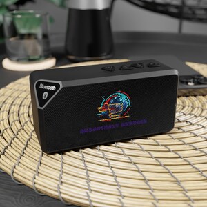 Altavoz Bluetooth personalizado, dispositivo de sonido portátil personalizado con nombre o logotipo, regalo para amantes de la música, fiestas o viajes.
