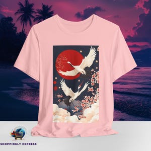 Camiseta elegante con grulla sakura / Camiseta japonesa con sol rojo y flor de cerezo / Camiseta con gráfico de aves ukiyo-e