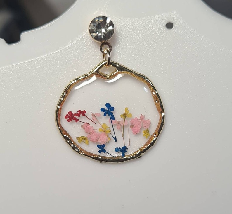 Handmade pressed flowers Resin Gold Dangle drop earrings, Flower earrings, real flower, resin earring, cute earrings, unique gift for her image 8