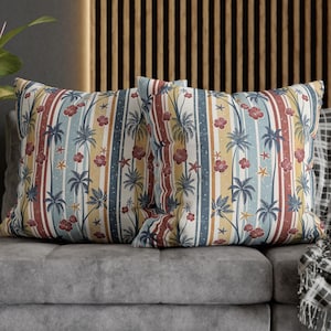 Funda de almohada cuadrada, diseño tropical playero, patrón de rayas vibrantes, rojo, azul y amarillo, palmeras, flores de hibisco y estrellas de mar, decoración de verano.