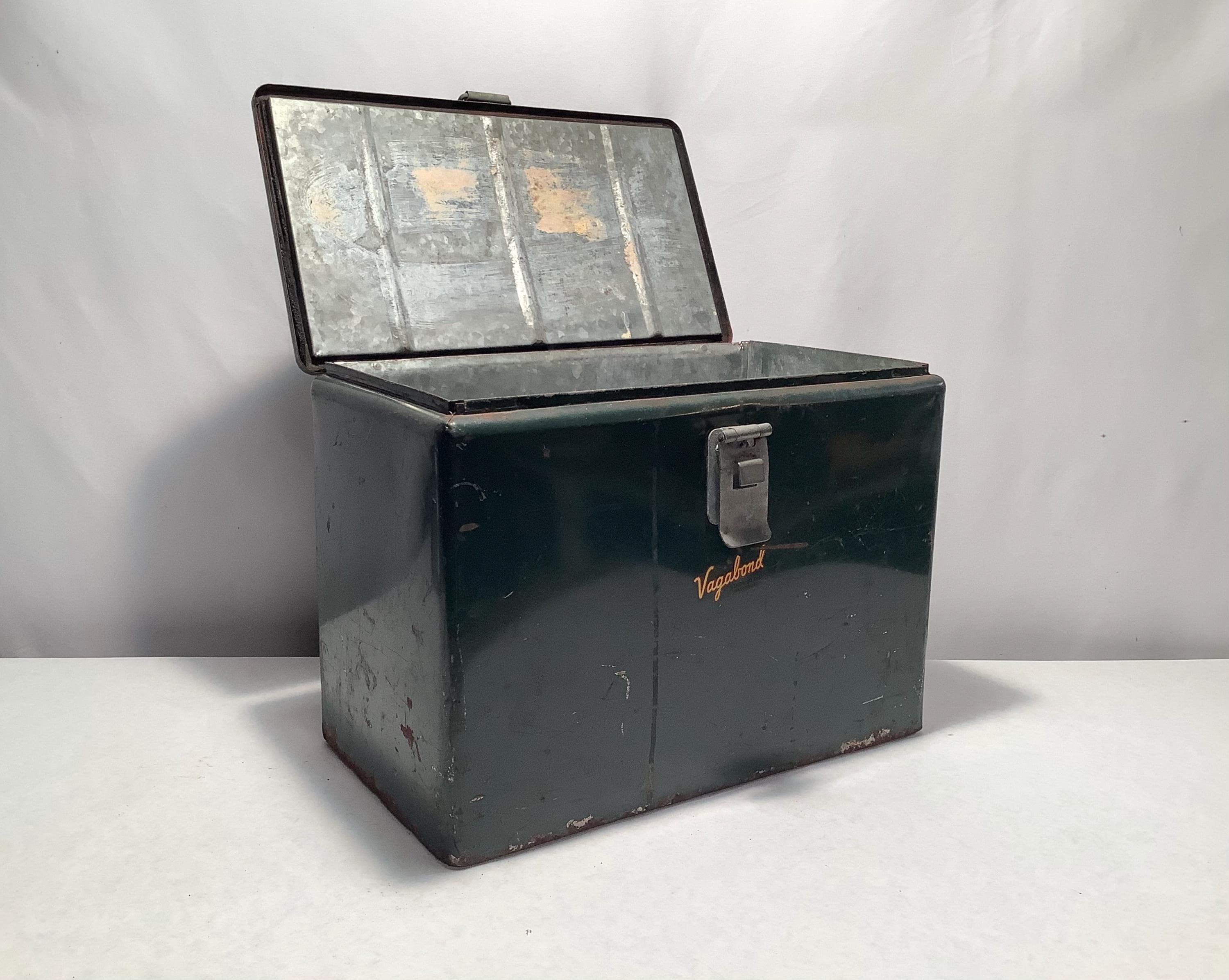 Vintage Vagabond Metal Ice Cooler - Etsy