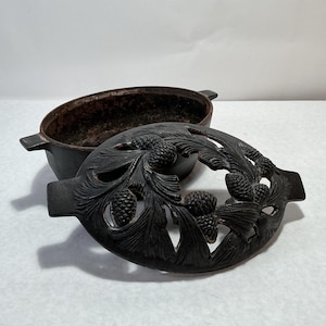 Antique Pine Cone Motif Cast Iron Humidifier