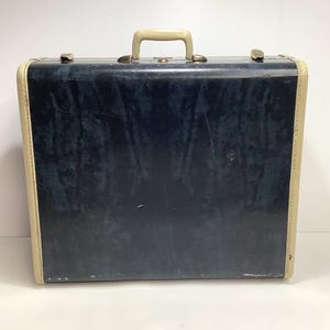 Brilliant Blue Marbled Samsonite Suitcase