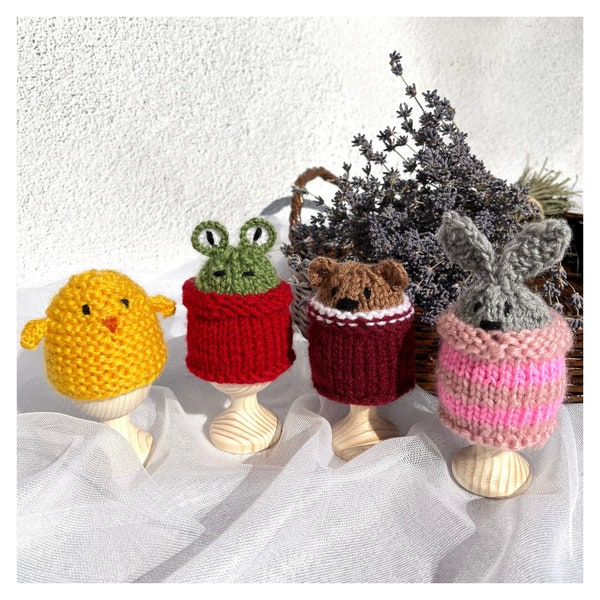 Couvertures d'oeufs de Pâques en tricot