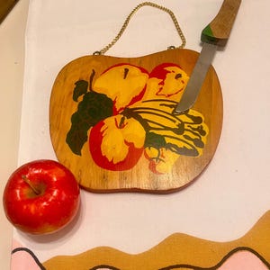 Vintage 1940’s Apple Shaped Hand Painted Cutting Board With Knife. Retro Kitchen Decor.