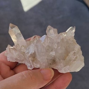 Quartz cluster