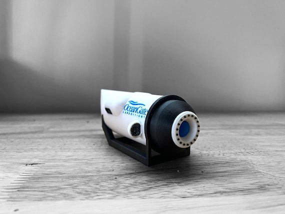 Replica of the Ocean Gate Submersible, Aquarium Prop, Miniature Model for Aquariums, Desk Toy, Stash Container, Titan Replica,