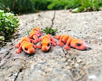 3D Printed Flexible/Articulated Cute Tiny Angry Lizard, Gift for birthday, for him/for her