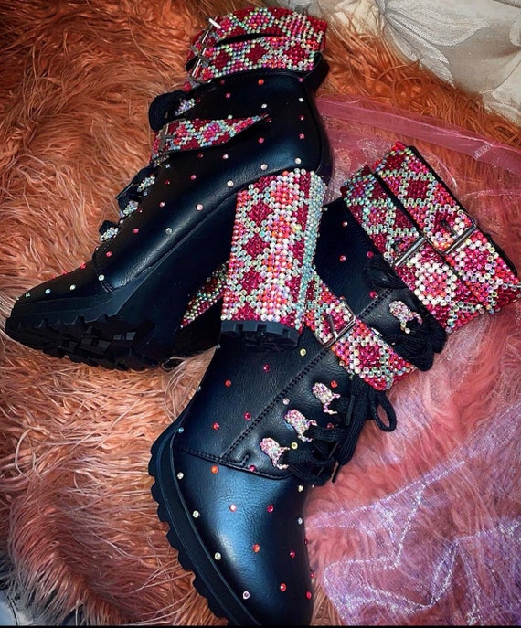 Queendom Boots, Katherine Howard - Made to Order. - Etsy