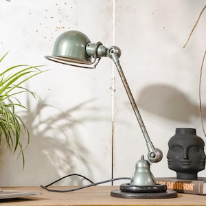 Vespa Green 1950s Jielde 1 Arm Desk Lamp, Vintage Workshop Light, Jieldé French Designer lighting, Mid-Century Table Office Decor