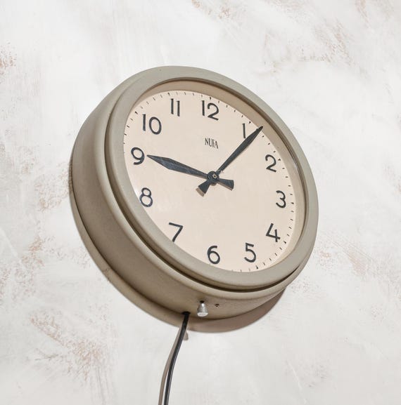 Orologio da parete vintage NUFA anni '60 Design industriale per