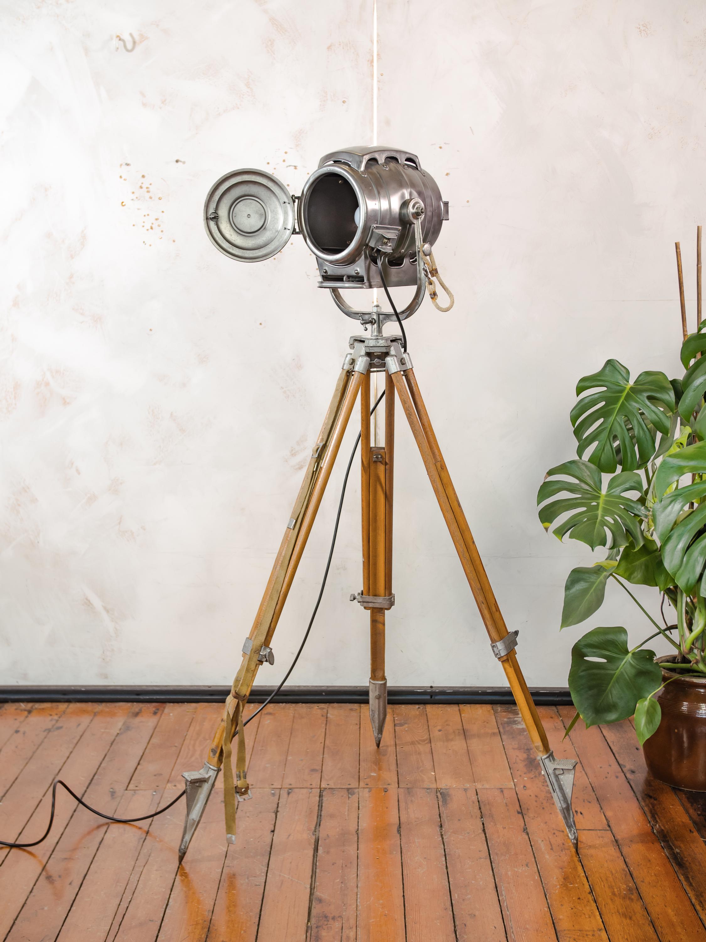 Bardwell Mcalister Keg Light | 1950s Hollywood Movie Spotlight