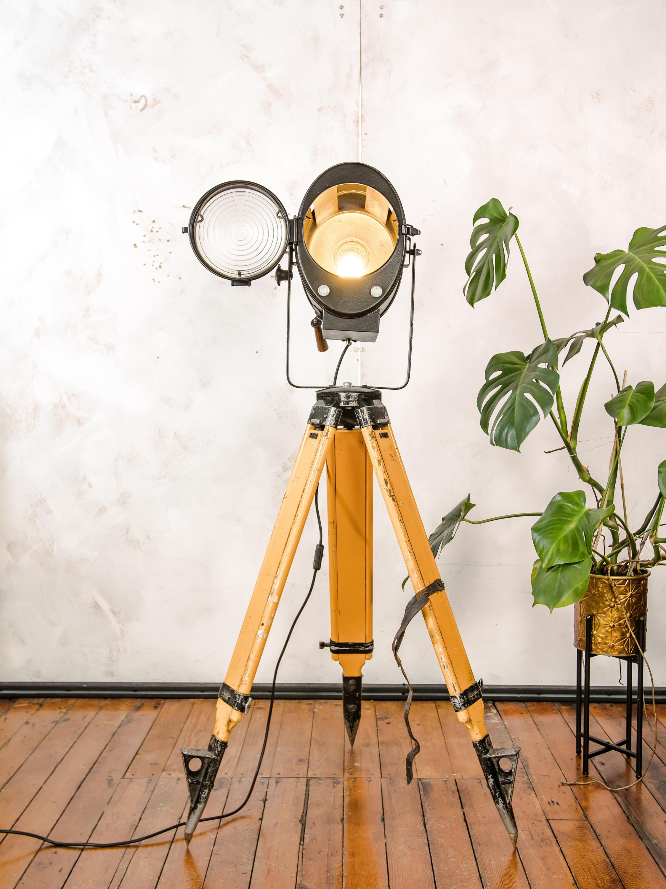 Antique 1950s A.E. Cremer Paris Black Film Spotlight on Vintage
