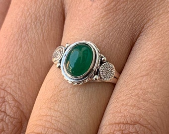 Details about 925 Sterling Silver Natural Green Onyx Gemstone Boho Ring For Christmas Gift Details about 925 Sterling Silver Natural Green Onyx Gemstone Boho Ring For Christmas Gift