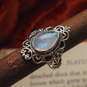 Natural Moonstone, 925 Silver Ring, Gemstone Ring, Statement Ring, Women Ring, June Birthstone, Handmade Ring, Boho Ring, Dainty Ring