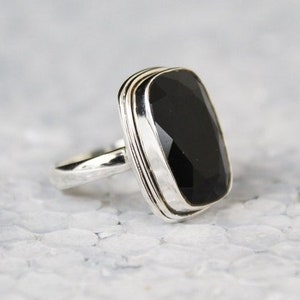 Black Onyx Ring, Women Ring, 925 Silver Ring, Dainty Ring, Boho Ring, Statement Ring, Handmade Ring, Silver Ring, Black Onyx Jewelry