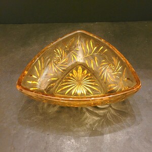 Hazel Atlas vintage  triangular amber dish