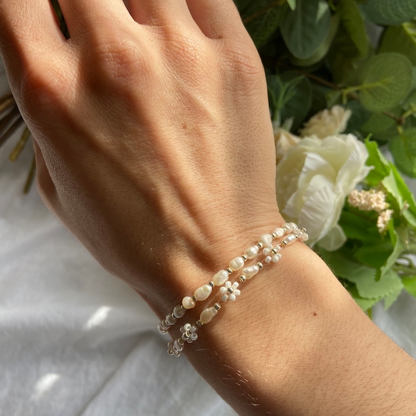 Pulsera de perlas de agua dulce, tobillera, collar, pulsera de flores de margarita con cuentas, regalo para ella, pulsera de amistad, hecha a mano en el Reino Unido