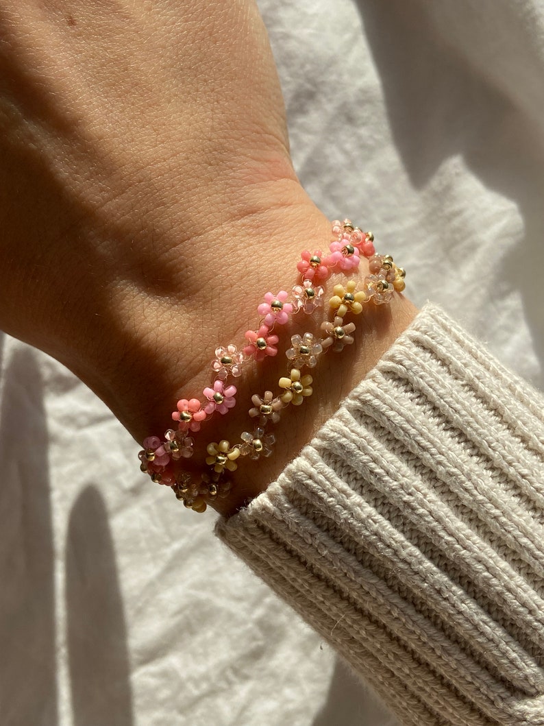 Zig Zag Beaded Bracelet, Daisy Flower Bracelet, Gift For her, Friendship Bracelet, Handmade in UK, Gold Filled Bracelet image 5