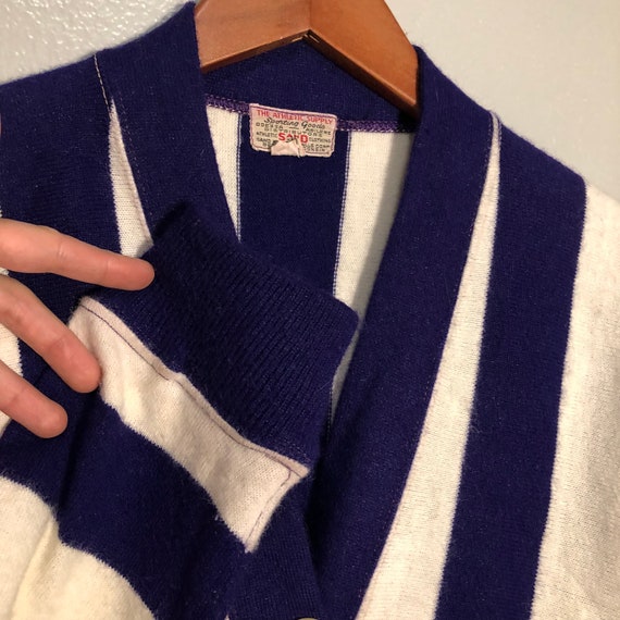 50s Vintage Vertical Striped Long Sleeved Cardiga… - image 3