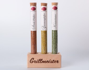 Pimabo Geschenk Grillmeister 3er Set Salz & Pfeffer mit Ständer Steakpfeffer, Zitronenpfeffer, Kräuterbutter