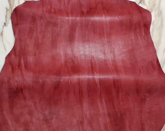 LEATHER TIP E72406-UD, leather scraps, 1 leather skin 0.8 mm, antique raspberry red hand-painted,