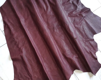 LEATHER TIP E71886-AL, leather scraps, 1 leather skin 0.8 mm, wine red nappa