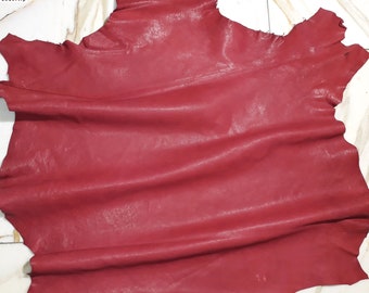 LEATHER TIP E72138-NE, leather scraps, 1 leather skin 0.8 mm, raspberry red nappa