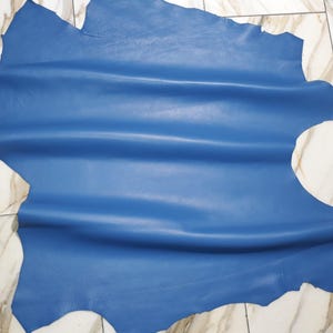 PUNTA IN PELLE E72254-MX, ritagli di pelle, 1 pelle di cuoio 0,8 mm, nappa azzurra