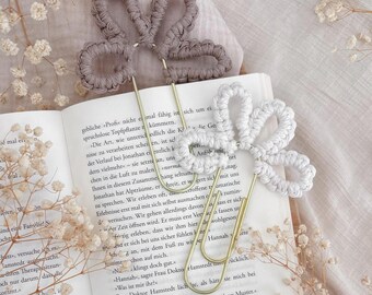 Macrame Bookmark - Blossom - || Flower Bookmark Jumbo Paperclip | Handmade Gift for Bookworms | Book Lover Gift Idea