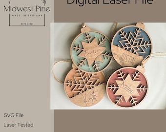Peut inclure: Quatre ornements de Noël en bois avec des motifs de flocons de neige et des noms personnalisés : Emerson, Justin, Krystle et Millie. Les ornements sont découpés au laser et prêts à être peints ou teints.