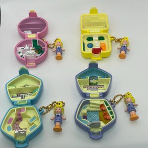 Polly Pocket Vintage Style Keychain Charm