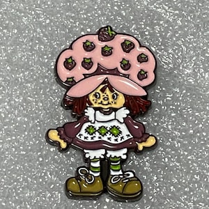 Strawberry Shortcake Vintage Style Metal Pin