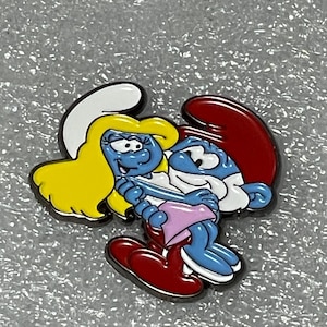 Smurfs Papa Smurf & Smurfette Metal Pin