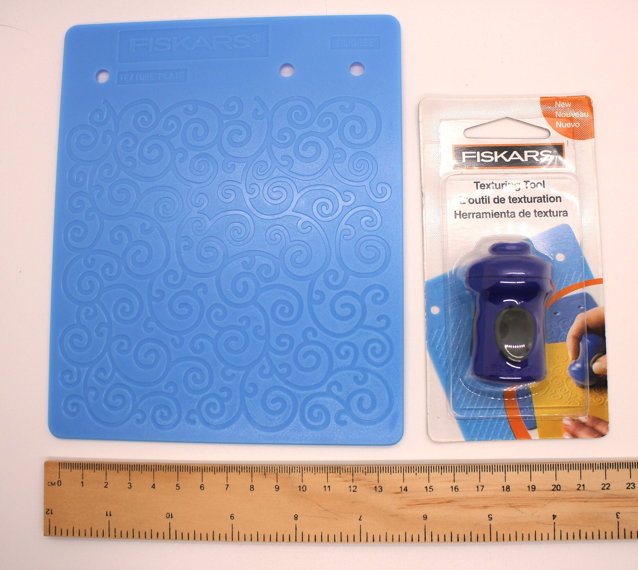 Fiskars Texture Plates and Tool, De Stash Embossing Plates, Card Making