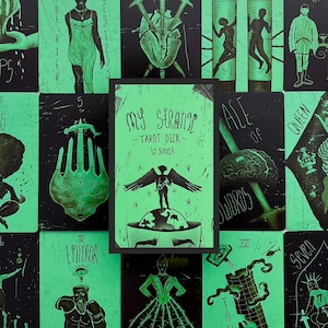 Mijn vreemde tarotkaartdek, ongebruikelijke eigenaardigheden Indie occulte waarzeggerij. Alien Rider Waite Tarot met gids voor beginners, Oracle Card