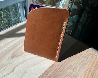 Cartera minimalista para tarjetas - marrón medio, cuero de plena flor/curtido vegetal, 100% hecha a mano