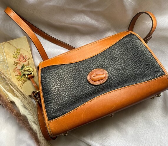 dooney and bourke wristlet vintage