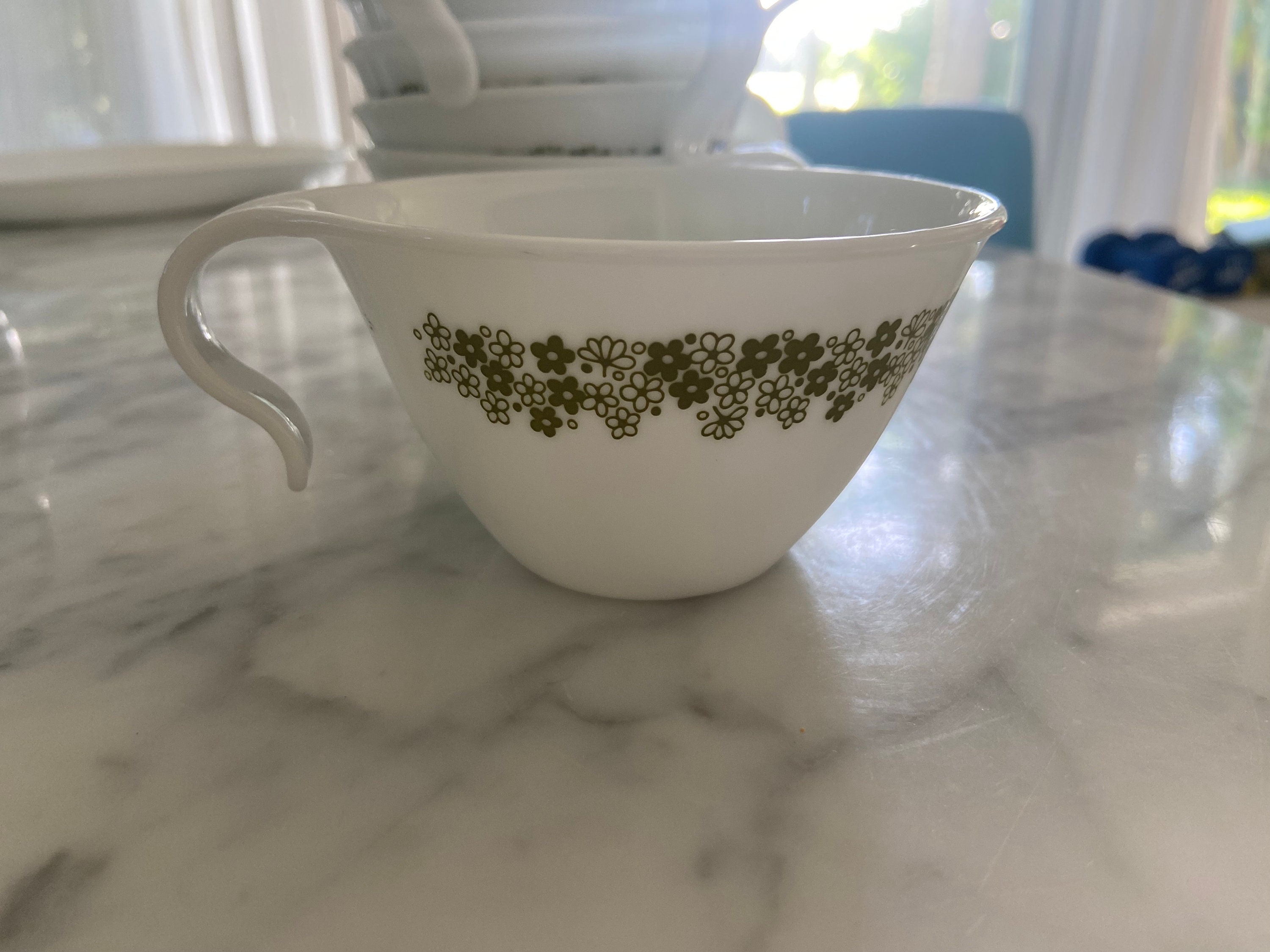 Large Lot of Vintage Corelle by Corning Coffee Cups Saucers Spring Blossom Collection Green Crazy Daisy 1970s Etsy