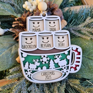 Personalized Hot Cocoa Family Ornament – Custom Marshmallow Names – Hand-Painted Maple Christmas Keepsake