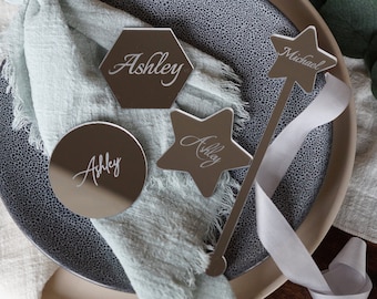 Circle Place Names, Personalised Place Card, Table Placement Drink Charm, Wedding Name Place Cards Ideas, Personalised Wedding Place Name